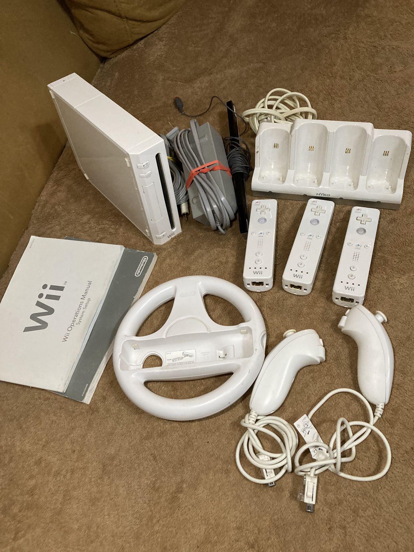 Nintendo Wii Bundle for Sale in Phoenix, AZ - OfferUp