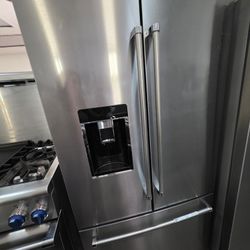 KITCHENAID COUNTER DEPTH STAINLESS STEEL REFRIGERATOR 