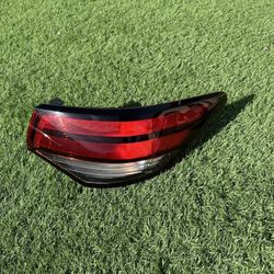 Nissan Sentra Tail Light 2020-2025, OEM ORIGINAL Nissan Sentra Tailight, rear brake light, passenger side 