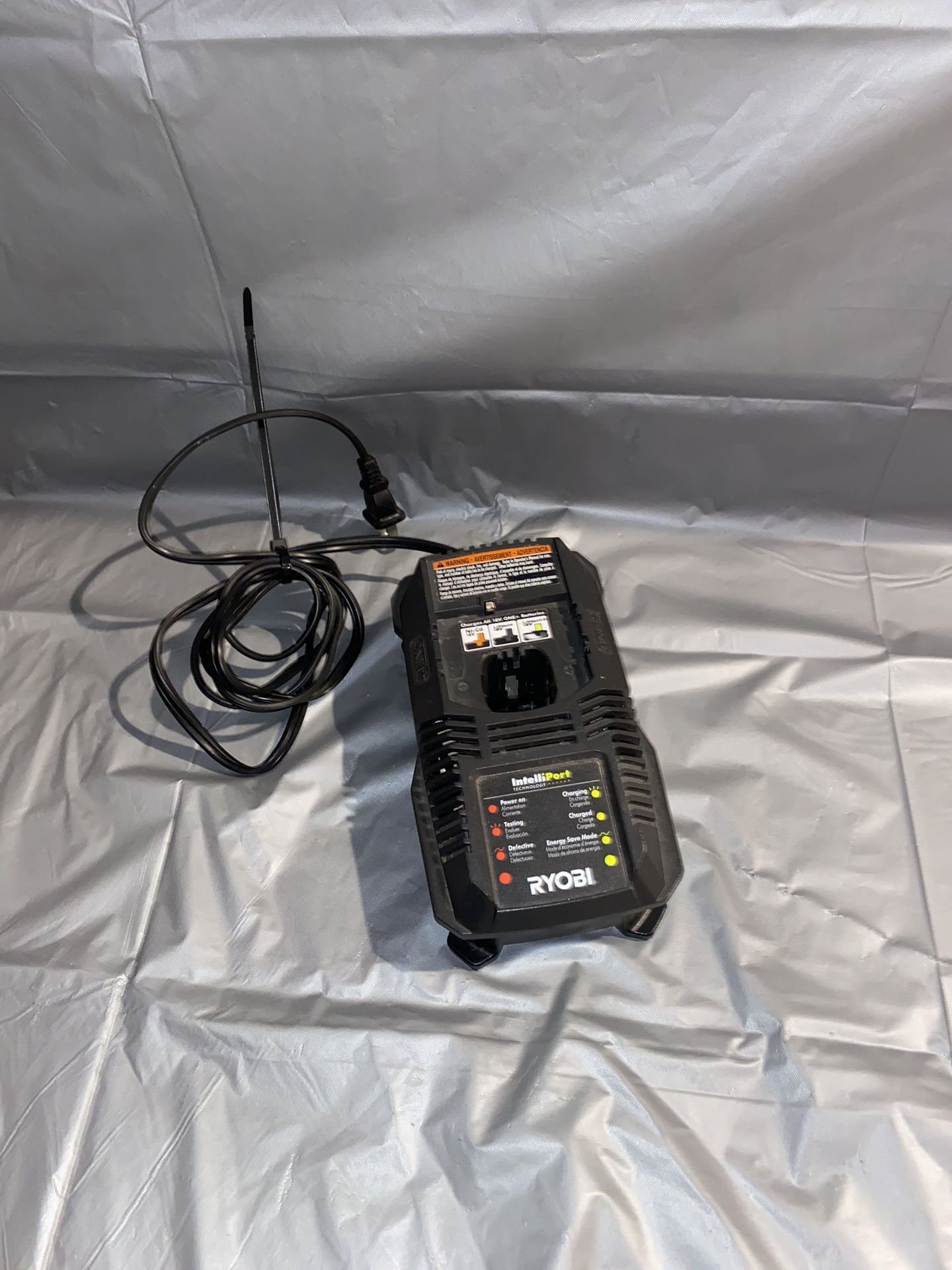Ryobi Charger 18v
