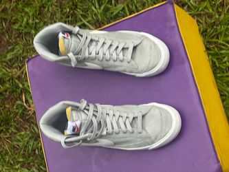 Size 10 Nikes