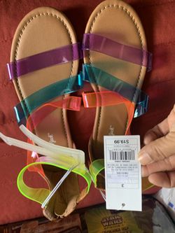 Girls sandals size 3