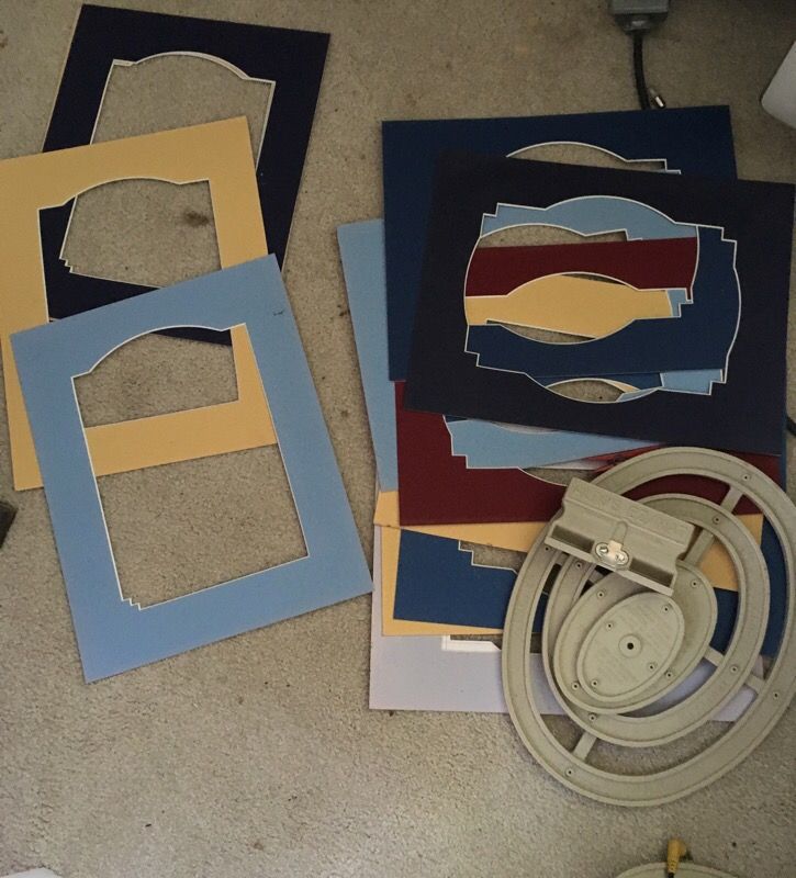 Alto's EZ MAT mat cutting tool for photos or art-12 pre-cut mats included