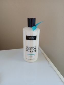 Victoria Secret Ultra Rich Cream Wash Cloudberry 12 oz