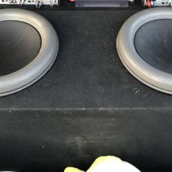 JL Audio 13W7AE 13.5 Subwoofers. 