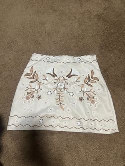 Women’s Skirts/Shirts