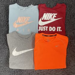 Men Size Small Nike T-Shirt Bundle Lot of 4