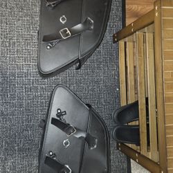 Viking 44L Leather Locking Saddle Bags