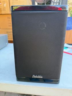Definitive technology bookshelf speakers