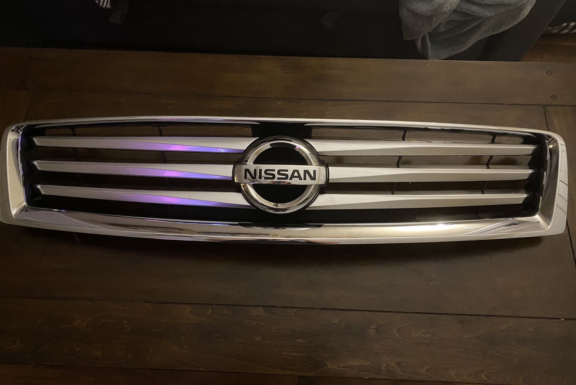2012-2014 Nissan Maxima Front Grille 62070-9DA0A OEM