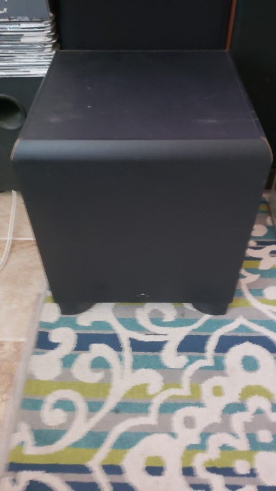 Klipsch KSW12 Subwoofer. $300. Pickup In Oakdale