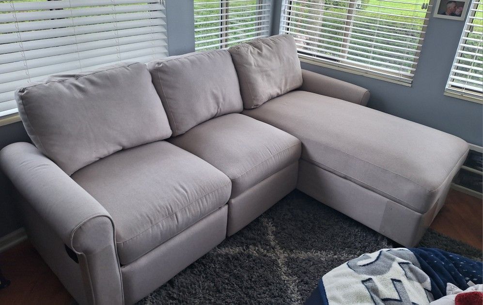 Gray Sofa W/chase Recliner