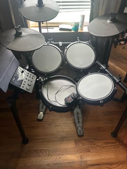 Alesis electronic drum kit
