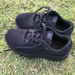 Nike Youth Running Shoes Size: 3Y