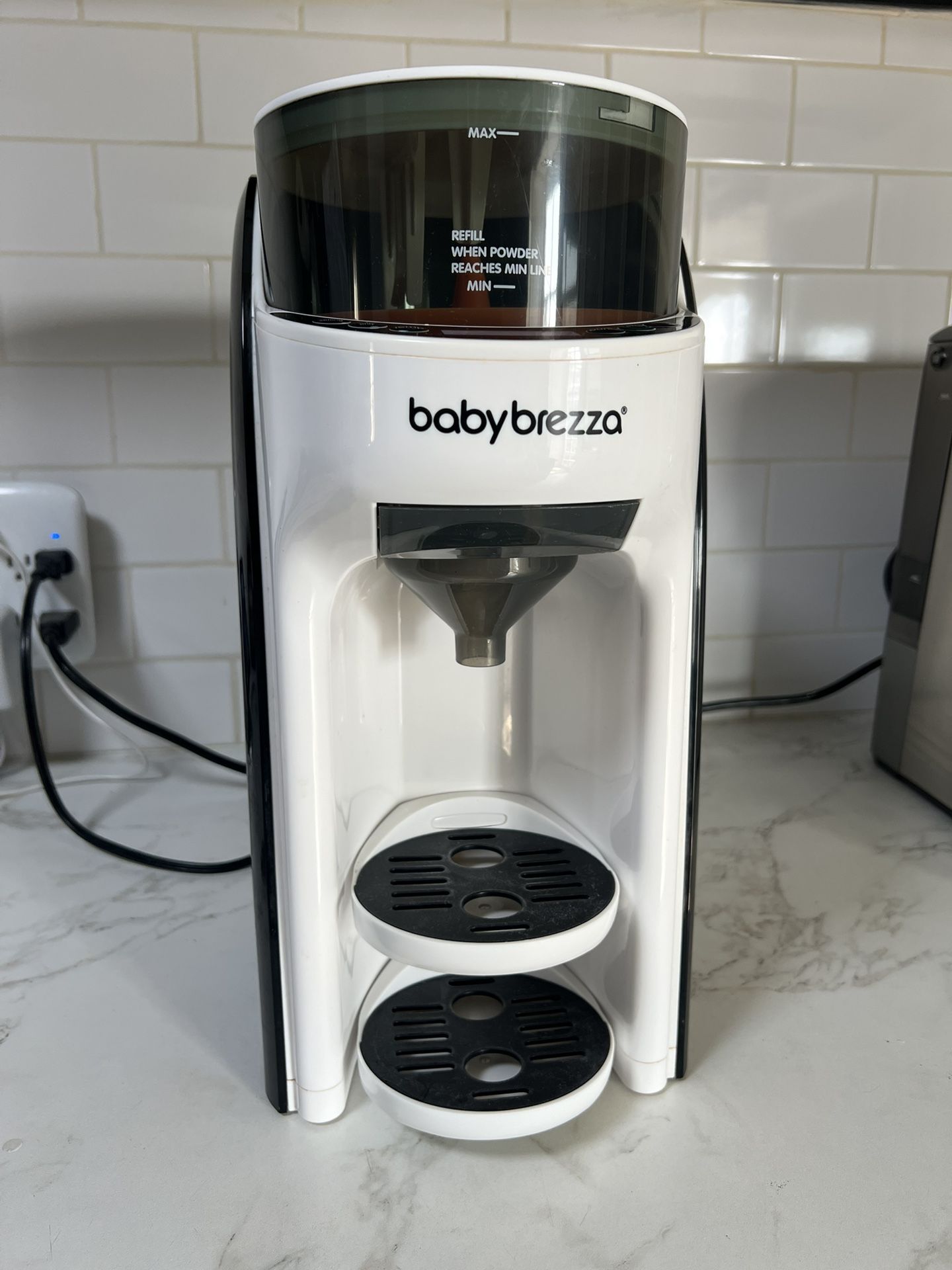 Baby Brezza Formula Pro Advanced – Easy Bottle Maker
