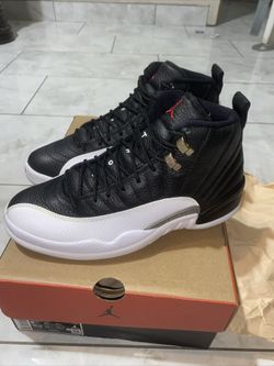 Jordan Retro 12 Playoff Size9 DS
