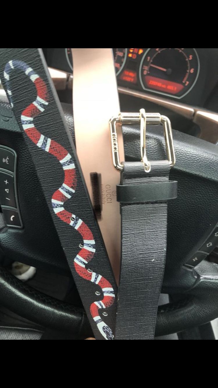 Gucci belt sz 32-38 $160