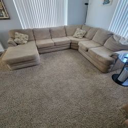 Sectional Sofa 