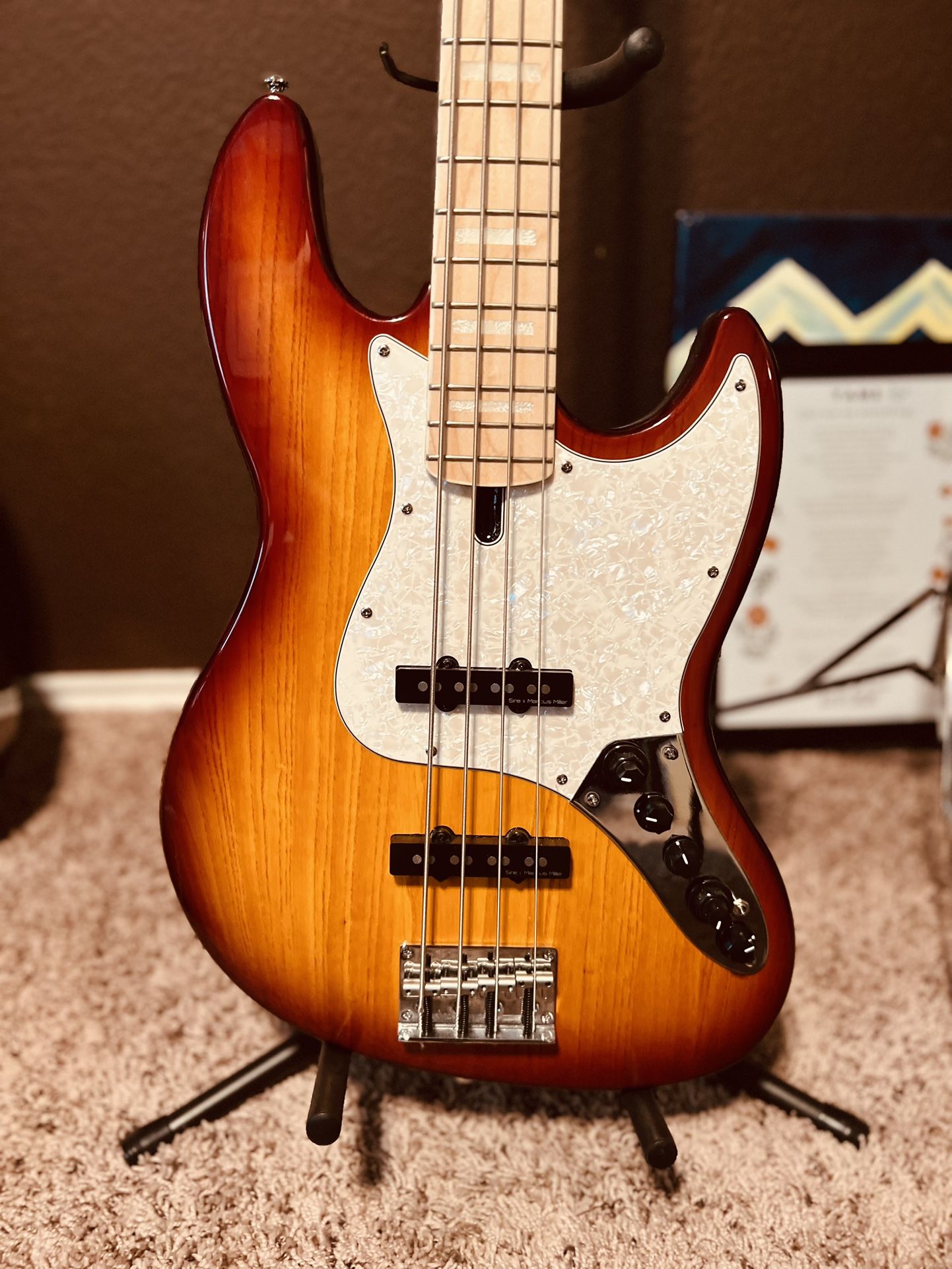 Sire V7  Marcus Miller 4-string Bass