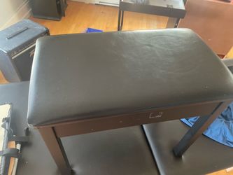 Piano stool