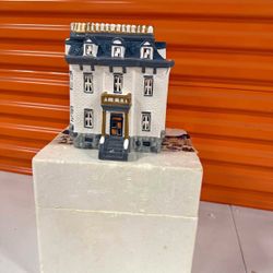 1987 Yuletide French Italian Mansion Christmas Village with new cord light up