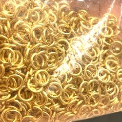  Findings: Lot Of 7mm Jump Findings