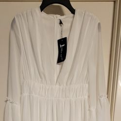 NWT  White Mini Dress For  Junior 