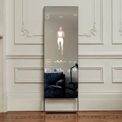 lululemon Studio Mirror device - now with Peleton!