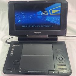 Panasonic DVD-LS86 Compact Portable Rechargeable DVD/CD Player, 8.5" Widescreen