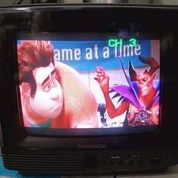 9" CRT Color Retro Gaming Television model 1994