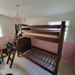 Twin Beds