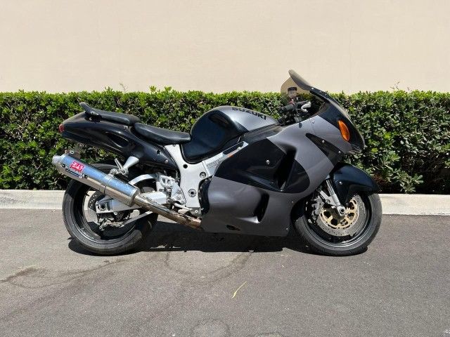 1999 Suzuki GSX1300R
