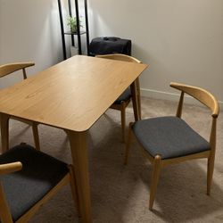 Dining Table With 4 Chairs