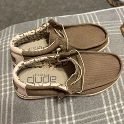 Men’s Hey dudes 