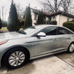 2016 Hyundai Sonata Hybrid