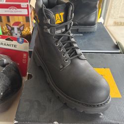 Boots 10.5 Caterpillar 