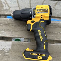 New 20v Dewalt Hammer Drill Tool Only