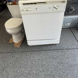 GE Kitchen Appliances 