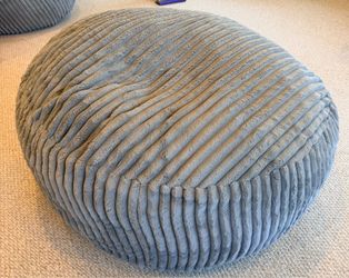 2 Bean bag chairs