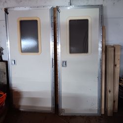 CAMPER DOORS   AN. WINDOWS 