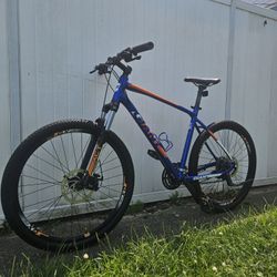 Giant ATX 2 Mountain Bike 