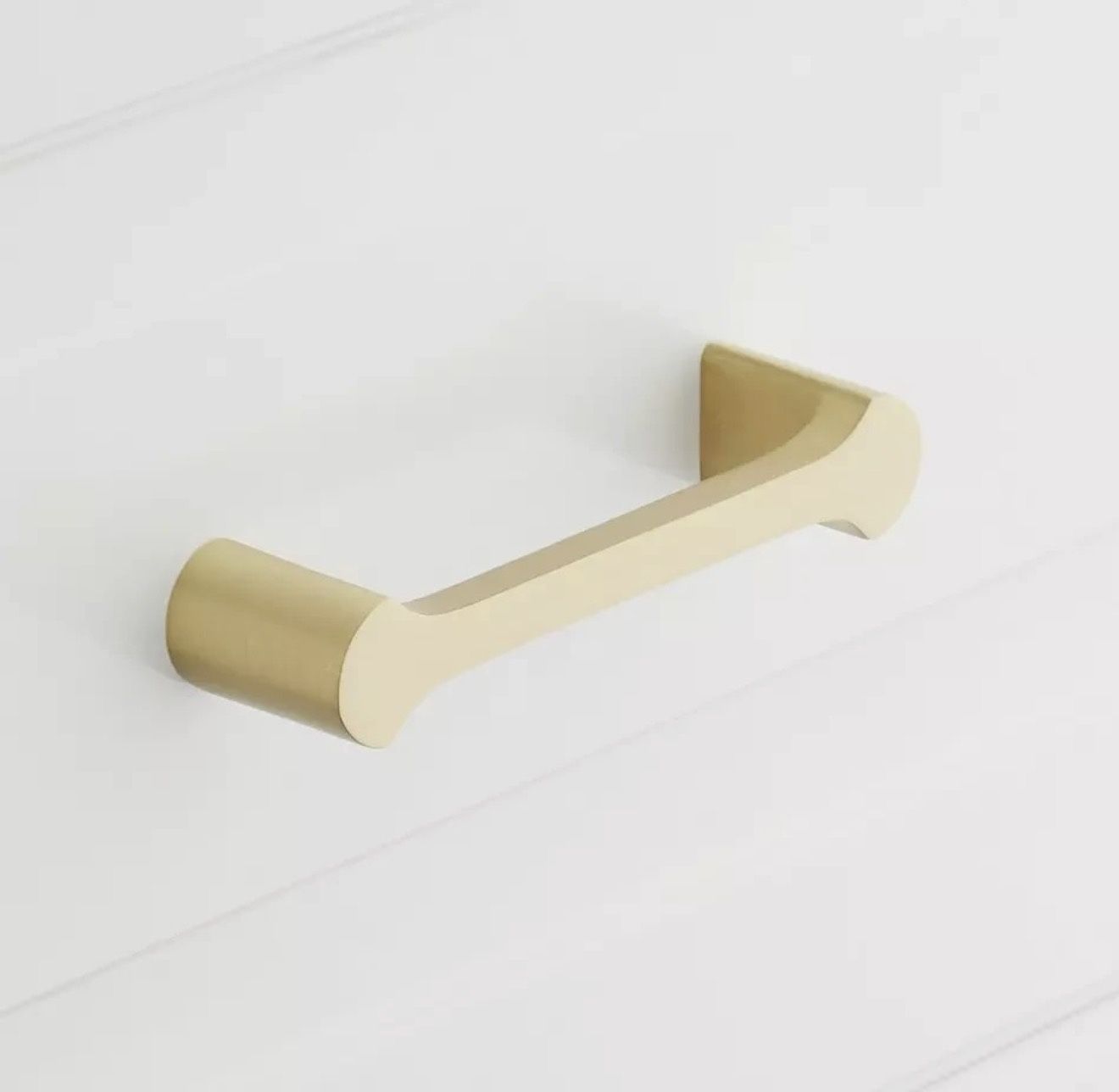 SIGNATURE HARDWARE 6-1/4¨STACIA BRASS DRAWER PULL SATIN BRASS
