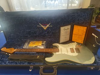 Fender Custom Shop Limited Edition Stratocaster Guitar Double-bound