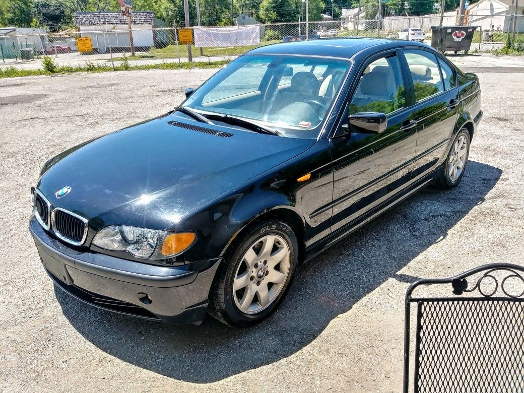 2005 BMW 325i