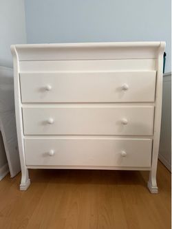Baby Toddler Dresser with Changing Table
