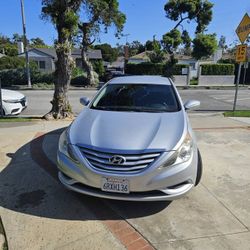 2011 Hyundai Sonata 52k Clean Title 1 Owner 