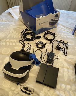 Sony PS4 PRO 1TB Console plus VR Bundle, 2 extra controllers and 10 Games!!! Thumbnail