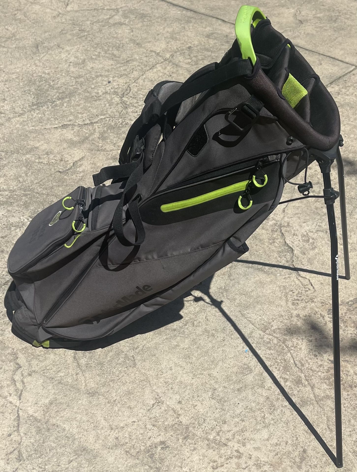 TaylorMade 5-Way FlexTech Crossover Stand Bag