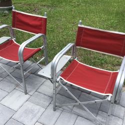 VINTAGE ALUMINUM LIGHT  WEIGHT  FOLDABLE CHAIRS . WITH CUPS HOLDER. NOTHING BROKEN . Price For Both