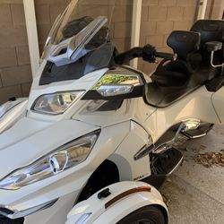2015 Can Am Spyder RT 